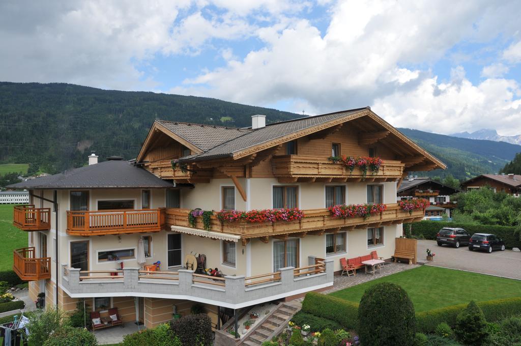 Haus Koessler Hotel Radstadt Kültér fotó